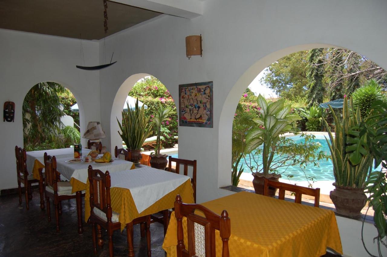 Joysvilla Family Holiday Home Малинди Екстериор снимка
